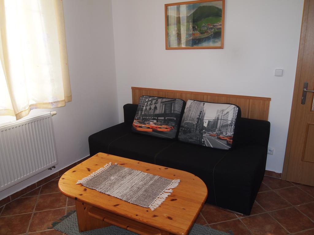 452 Apartment Tisa