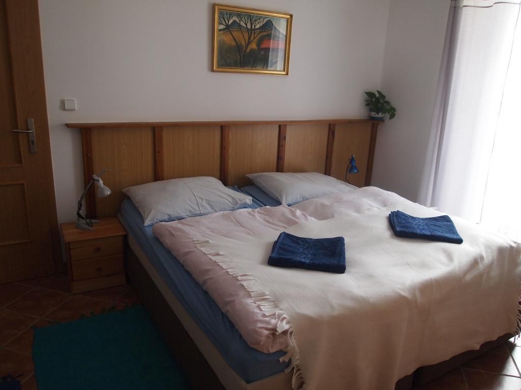 Apartment 452 *